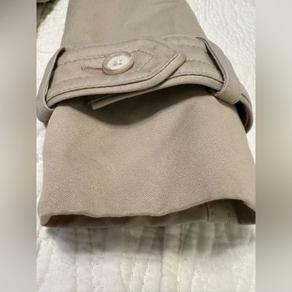 Coach Trench Coat, Women’s Size Small. Beautiful Condition. 🩷 - Picture 9 of 13